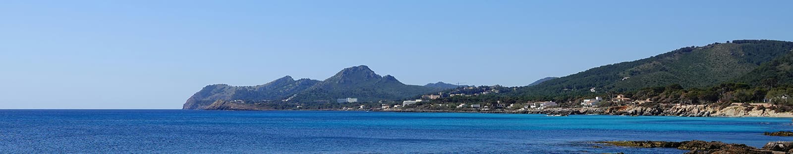 Vue sur la mer depuis Ibiza