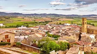 Panorama rural et patrimoine historique à Laguardia, Espagne