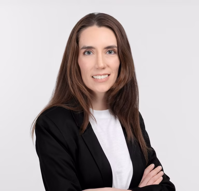 Sofia Alonso — Responsable Administrative